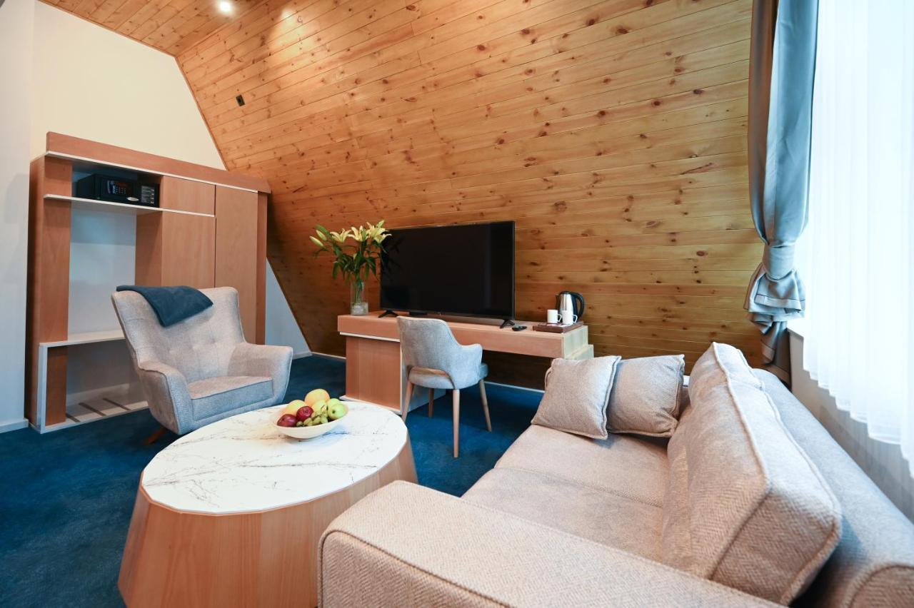 Hotel Borovi Forest Resort & Spa Sjenica Extérieur photo